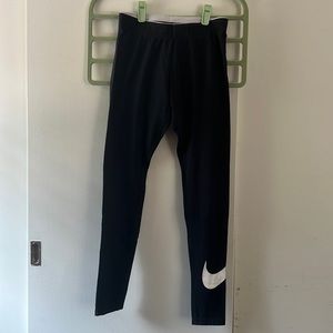 Nike leggings